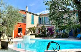 3 pièces villa en Provence-Alpes-Côte d'Azur, France. 3,400 € par semaine