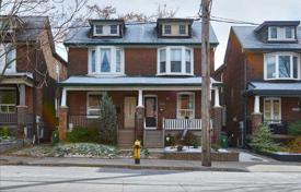 Maison mitoyenne – Kingston Road, Toronto, Ontario,  Canada. C$1,279,000