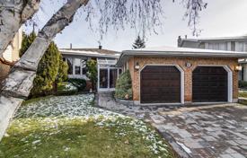 Maison en ville – Scarborough, Toronto, Ontario,  Canada. C$1,792,000