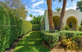 Maison en ville – Miami Beach, Floride, Etats-Unis. $1,750,000