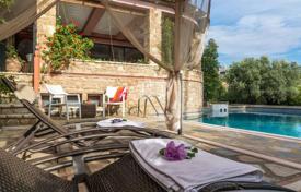 4 pièces villa 180 m² à Sithonia, Grèce. 5,200 € par semaine