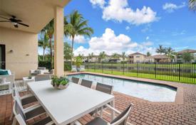 Maison en ville – Delray Beach, Floride, Etats-Unis. $2,090,000