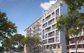 Appartement – Issy-les-Moulineaux, Île-de-France, France. 450,000 €