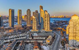 12 pièces maison mitoyenne à Etobicoke, Canada. C$2,070,000