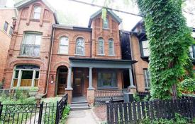 Maison mitoyenne – Old Toronto, Toronto, Ontario,  Canada. C$1,761,000