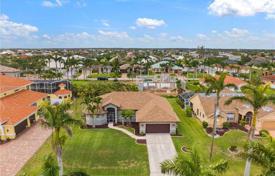 3 pièces maison en ville à Cape Coral, Etats-Unis. $455,000