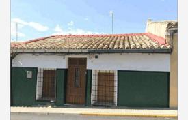 3 pièces maison mitoyenne 260 m² à El Pinós, Espagne. 90,000 €