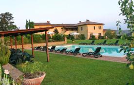 Villa – Asciano, Toscane, Italie. 2,700,000 €