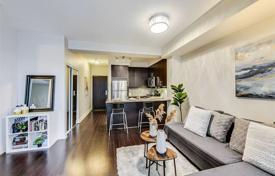 Appartement – The Queensway, Toronto, Ontario,  Canada. C$776,000