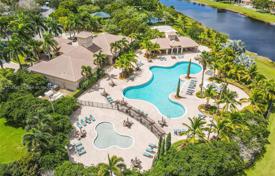 Maison en ville – Weston, Floride, Etats-Unis. $1,750,000