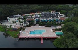 Maison en ville – Davie, Broward, Floride,  Etats-Unis. $389,000