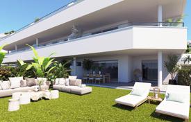 Appartement – Estepona, Andalousie, Espagne. 342,000 €
