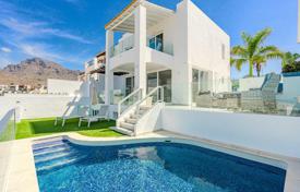 5 pièces villa 340 m² en Costa Adeje, Espagne. 1,790,000 €