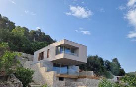 Maison en ville – Vis, Comté de Split-Dalmatie, Croatie. 1,500,000 €