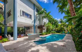 Villa – Key Biscayne, Floride, Etats-Unis. $3,150,000