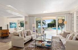Villa – Cannes, Côte d'Azur, France. 3,675,000 €