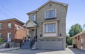 Maison en ville – Etobicoke, Toronto, Ontario,  Canada. C$1,976,000