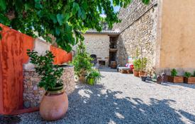 Maison de campagne – Provence-Alpes-Côte d'Azur, France. 3,000 € par semaine