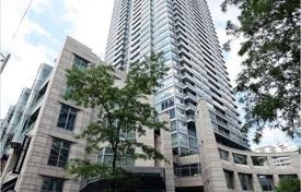 1 pièces appartement à Yonge Street, Canada. C$693,000