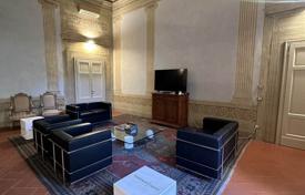 3 pièces appartement 270 m² à Florence, Italie. 1,700,000 €