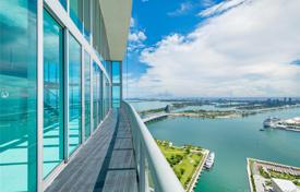 4 pièces appartement 418 m² en Miami, Etats-Unis. $4,200 par semaine