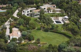 Villa – Grimaud, Côte d'Azur, France. 12,000,000 €
