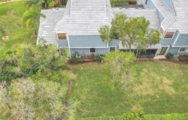 Maison en ville – Tamarac, Broward, Floride,  Etats-Unis. $471,000