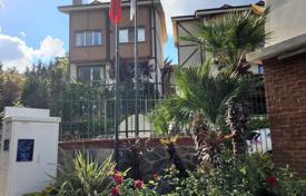 5 pièces villa 430 m² en Sarıyer, Turquie. $897,000