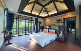4 pièces villa 704 m² en Pattaya, Thaïlande. $368,000