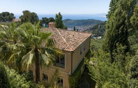 7 pièces villa à Villefranche-sur-Mer, France. 3,250,000 €