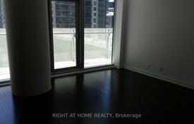 5 pièces appartement à York Street, Canada. C$1,076,000