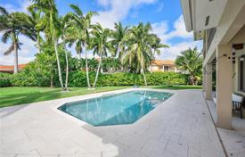 Maison en ville – Cutler Bay, Miami, Floride,  Etats-Unis. $1,295,000