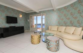 8 pièces villa 300 m² à Villefranche-sur-Mer, France. Price on request