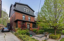 Maison en ville – Etobicoke, Toronto, Ontario,  Canada. C$2,015,000