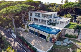 14 pièces villa à Saint Tropez, France. 100,000 € par semaine