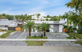 Maison en ville – North Miami, Floride, Etats-Unis. $3,245,000