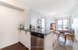 Appartement – Dupont Street, Old Toronto, Toronto,  Ontario,   Canada. C$758,000