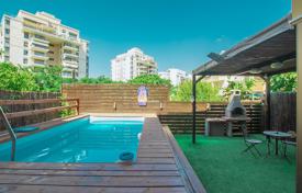 Appartement – Netanya, Center District, Israël. $595,000