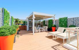 3 pièces penthouse à Cannes, France. 5,500 € par semaine