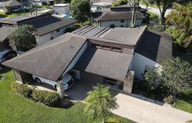 Maison en ville – Tamarac, Broward, Floride,  Etats-Unis. $480,000