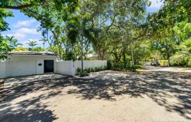 Villa – Miami, Floride, Etats-Unis. 1,268,000 €