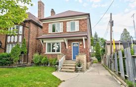 3 pièces maison en ville à Old Toronto, Canada. C$2,073,000