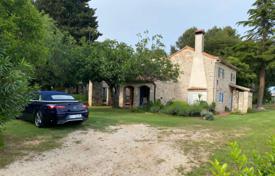 Terrain à Novigrad (Istria County), Croatie. 2,700,000 €