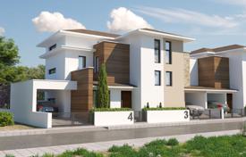 3 pièces maison mitoyenne 137 m² à Larnaca (ville), Chypre. 320,000 €
