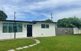 Maison en ville – Margate, Broward, Floride,  Etats-Unis. $550,000
