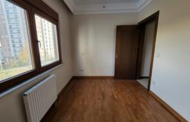 4 pièces appartement 190 m² en Başakşehir, Turquie. $207,000