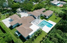 9 pièces villa 752 m² en Miami, Etats-Unis. $5,295,000