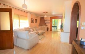 Appartement – Benidorm, Valence, Espagne. 254,000 €