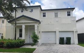 Maison en ville – Homestead, Floride, Etats-Unis. $657,000