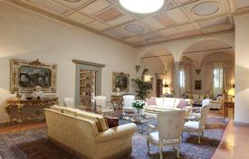 Villa – Florence, Toscane, Italie. Price on request